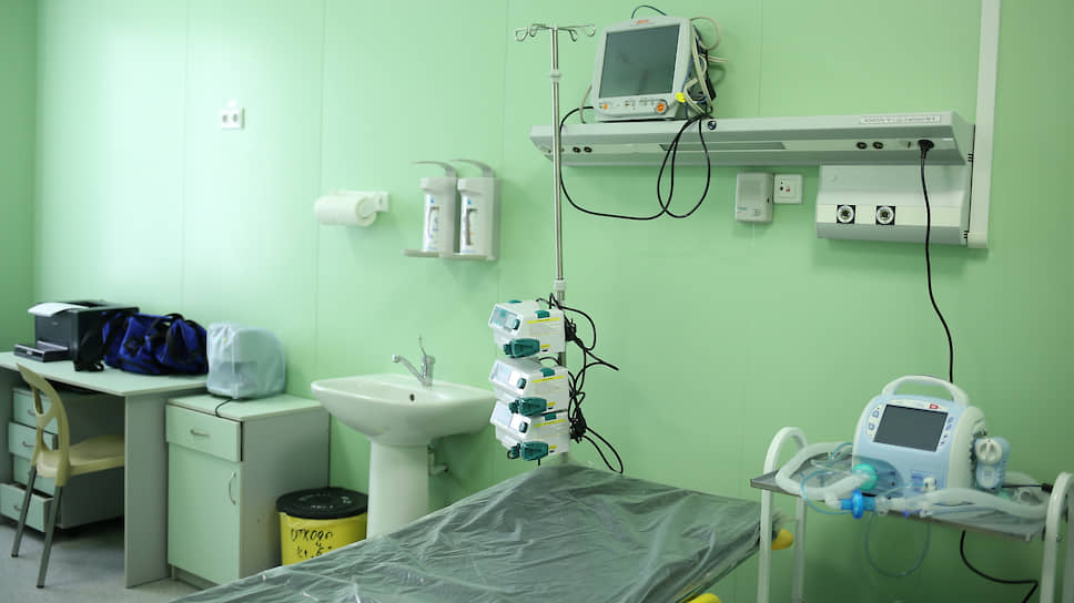 Госпиталь для больных коронавирусом на территории ЦГБ Ростова