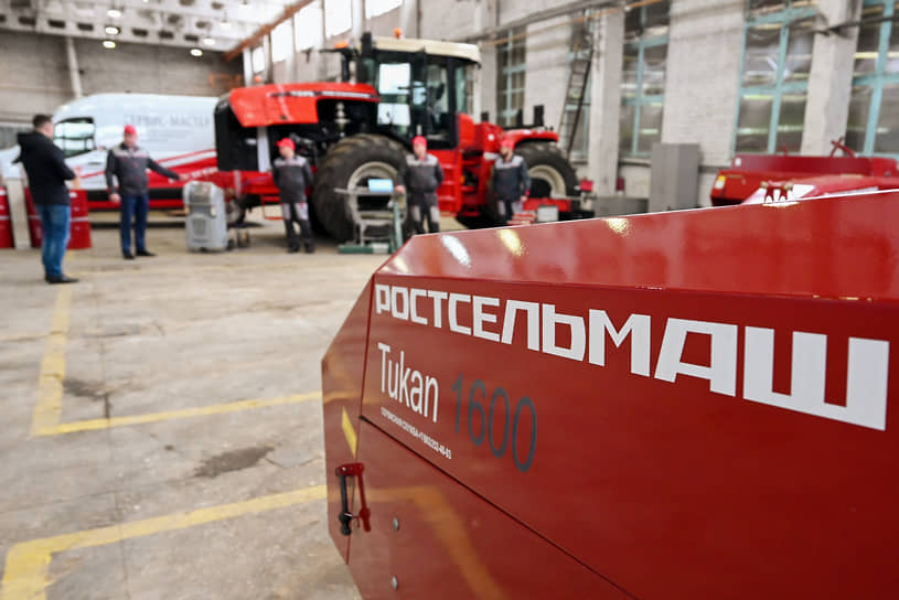 Один из значимых проектов — строительство в Ростове «Нового тракторного завода»: инвестиции — более 6 млрд, срок реализации — два года