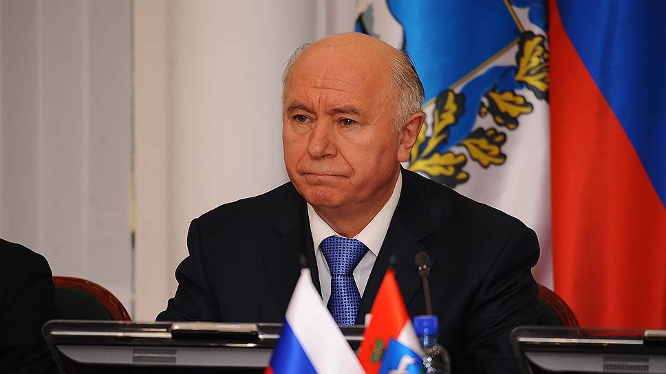 Николай Меркушкин по-прежнему сохраняет крепкие позиции в рейтинге выживаемости губернаторов