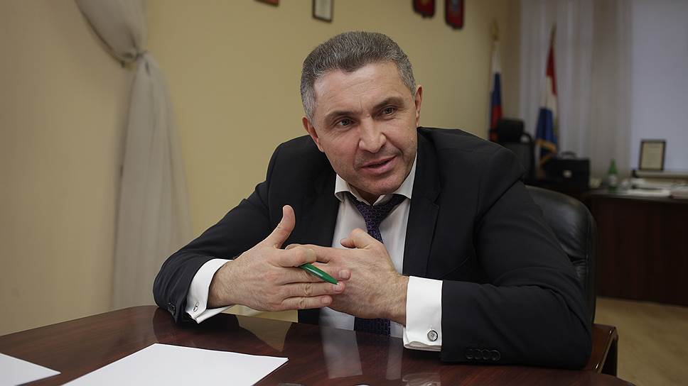 Министр транспорта и автомобильных дорог Самарской области Иван Пивкин представил проект бюджета ведомства на 2017 год депутатам