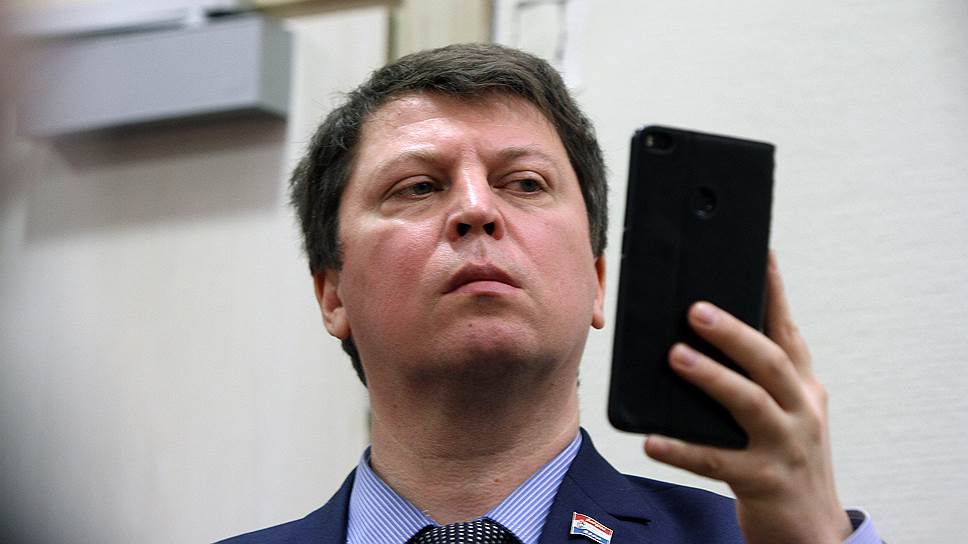 Позицию самарских коммунистов по вопросам пенсионной реформы донес через свой «Твиттер» депутат Матвеев