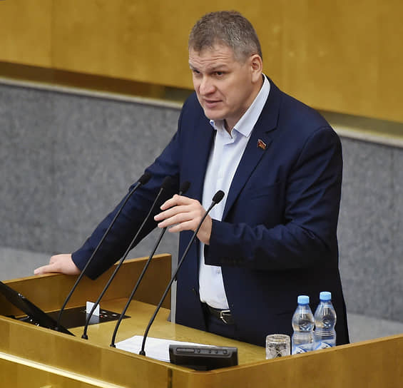 Алексей Куринный откажется от поста сенатора, так как собирается вновь стать депутатом Госдумы