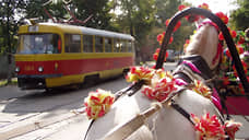Трамвай выводят из «штопора»