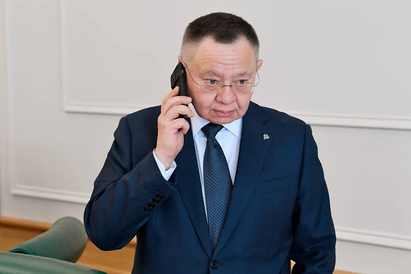Министр РФ Ирек Файзуллин потребовал от губернатора Самарской области объяснений 
из-за допущенных нарушений