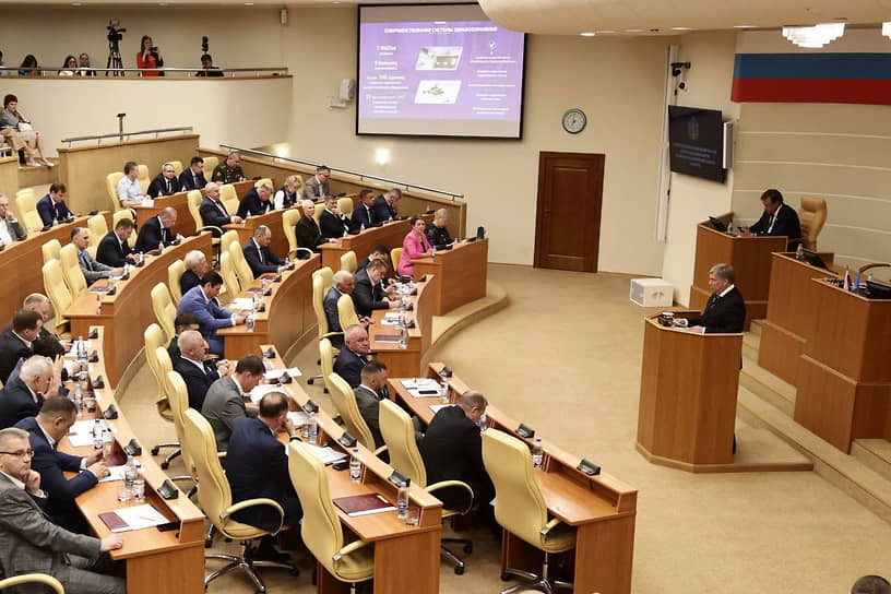 Депутаты на этот раз решили не критиковать работу областного правительства