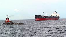 Самарский танкер три недели заблокирован в порту Новороссийска