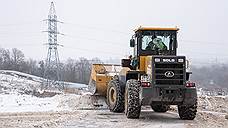 В Ульяновске ведется очистка дорог пригородной зоны