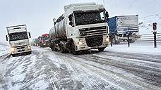 Из-за непогоды закрыто движение для грузовых автомобилях на трассе М-5 в Самарской области