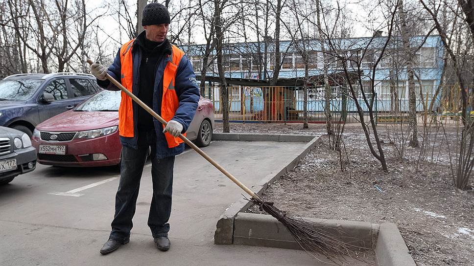 Картинки дворника с метлой