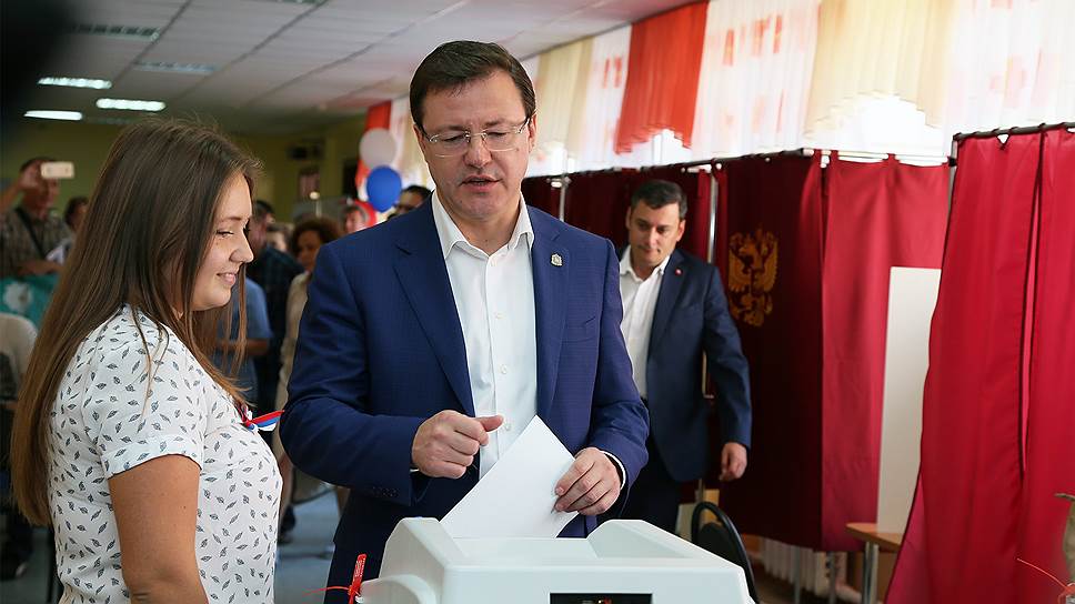 Врио губернатора Дмитрий Азаров набрал более 72% голосов