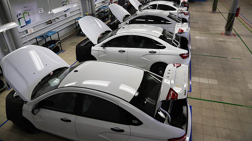 Со старта производства Lada Vesta CNG с 2017 года было продано около трех тысяч автомобилей