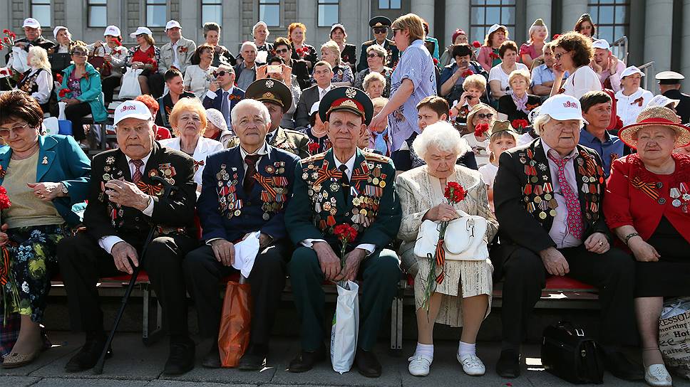 Ветераны на параде Победы в Самаре