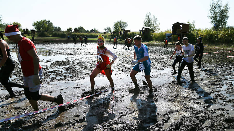 Экстремальный марафон «ХрящевкаChallenge» и игры по болотному футболу и болотному регби прошли в Самарской области