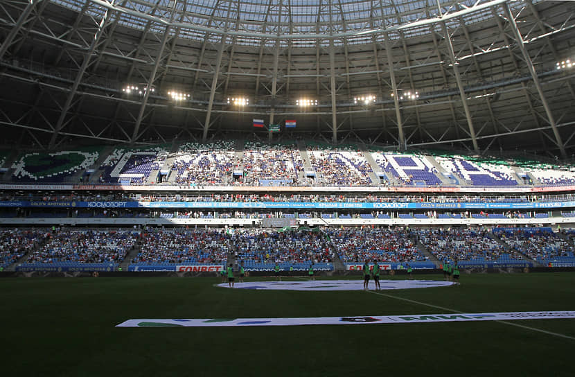 Игру посмотрели 18196 зрителей или 40% от вместимости самарского стадиона. Это в три раза выше средней домашней посещаемости «Крыльев Советов» 