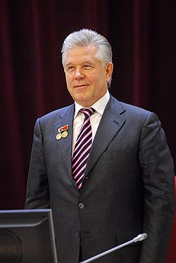 Кабинетный мир.
