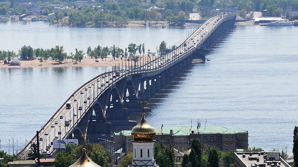 Символ областного центра, мост Саратов-Энгельс, стоит без капитального ремонта уже более 50 лет 