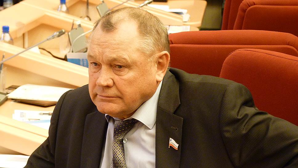 У Совета Федерации просят табака