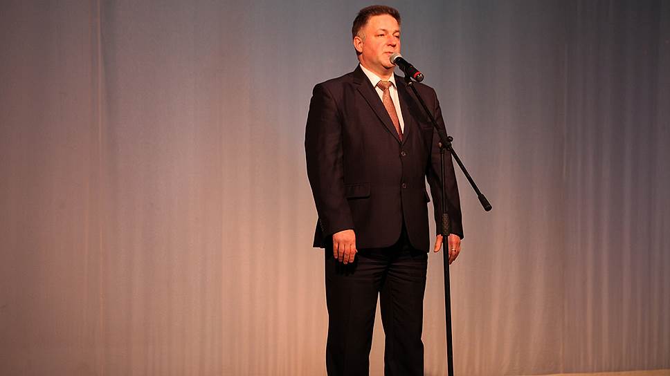 Виктор Журик стал рядовым депутатом Энгельсского районного собрания
