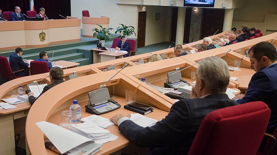 Депутаты саратовской думы считают обращение к прокурору пустой тратой времени