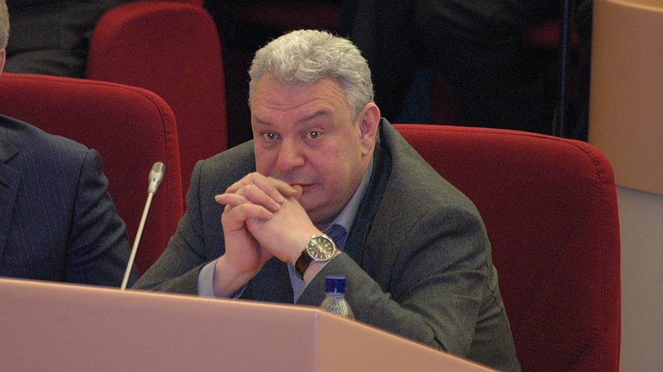 Прокуратура заподозрила Леонида Писного в незаконном
получении участков под строительство