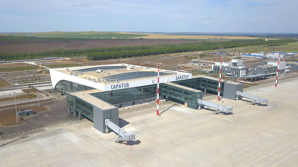 Новый саратовский аэропорт начнет работать в конце августа