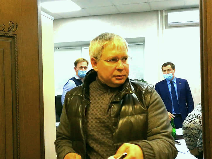 Вопрос об исключении депутата облдумы Сергея Курихина из партии рассмотрят через месяц
