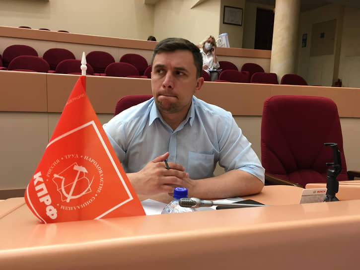 Коммунисту Николаю Бондаренко указали на нарушение антикоррупционного законодательства