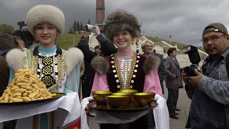 В республике сделали ставку на экспорт в основном башкирского фольклора, а не современного искусства