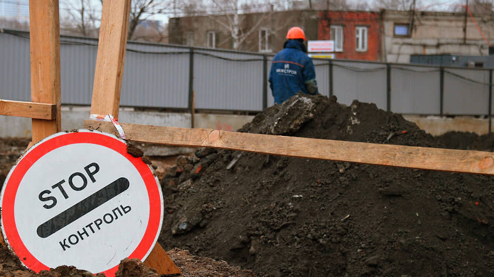 Активисты домов на Биишевой ищут законные поводы, чтобы остановить строительство ЖК «Вершинин»