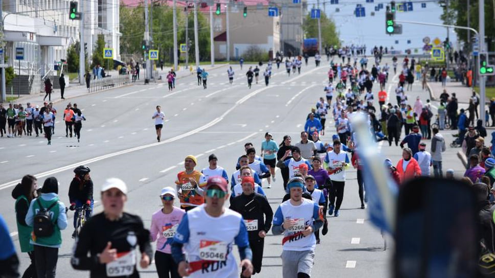 Участники забега могли пробежать одну из дистанций – 21,1 км, 10 км, 5 км и один км