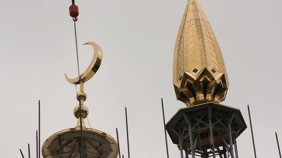 Глава Башкирии Радий Хабиров в 2019 году заявил, что мечеть необходимо достроить, но в 2020 году признал, что у республики для этого нет средств