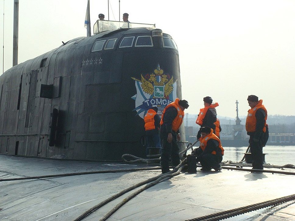 Комиссия завода «Звезда» пришла к выводу, что за возгорание на АПЛ «Томск» должен отвечать экипаж