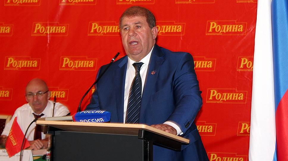 Руководитель областного совета «Родины» Николай Чувальский уверен, что «списочный» спор с бывшим коллегой по облдуме не навредит партии
