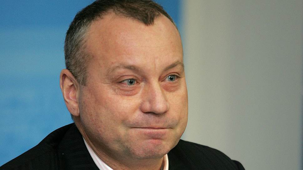 Виталий Лихачев попробует навести порядок в муниципальном управлении Волгограда