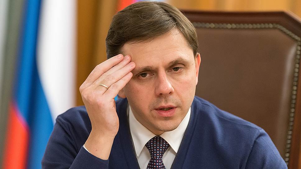 Врио губернатора Орловской области Андрею Клычкову пришлось выслушать критику со стороны депутатов