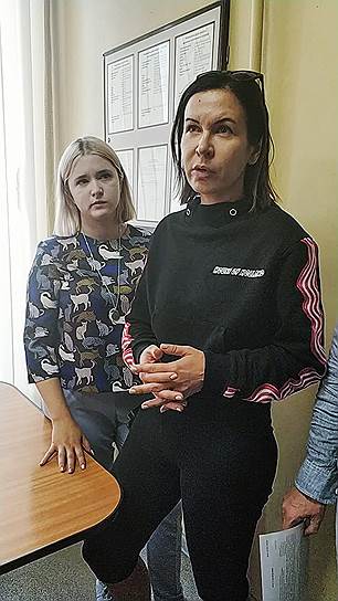 Надежда Лещенко (справа) перестала быть подозреваемой после показаний на топ-менеджеров «Модуса»
