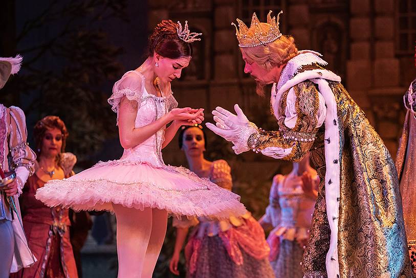 Сам Юрий Бурлака называет «Спящую красавицу» балетной энциклопедией, которая вместила в себя все виды сценического танца XIX века
