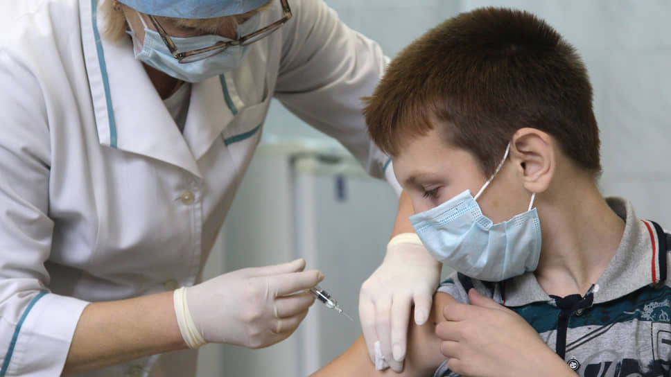 В Черноземье медики готовятся привить от COVID-19 не менее 24 тысяч подростков