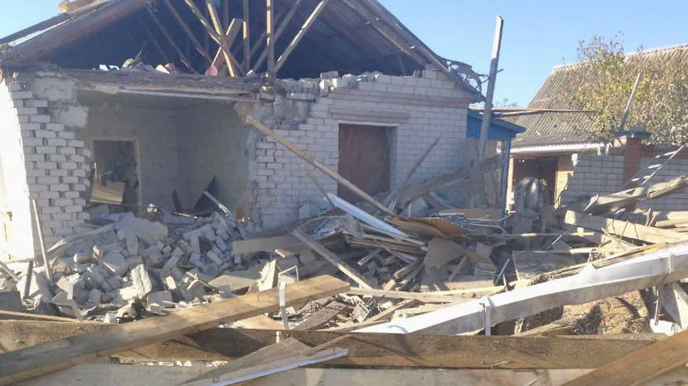 После атак ВСУ несколько частных домов под Белгородом оказались полностью разрушены