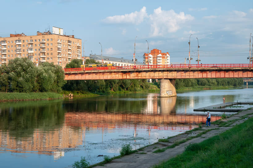 Красный мост орел. Красный мост Белгород.