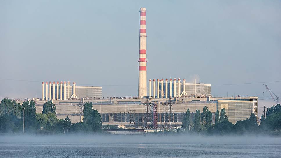 Курская атомная станция входит в четверку крупнейших и равных по мощности атомных станций России. На АЭС эксплуатируются четыре энергоблока с реакторами большой мощности канального типа (РБМК-1000) общей мощностью 4 тыс. мегаватт (МВт). Установленная мощность каждого энергоблока - 1000 МВт.