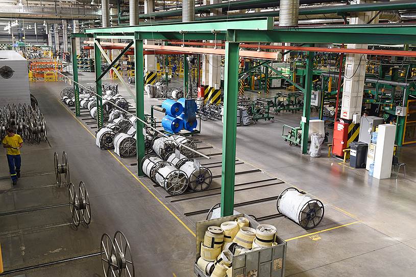 В январе 2013 года на ВШЗ была запущена новая линия полного производственного цикла мощностью 2 млн шин в год