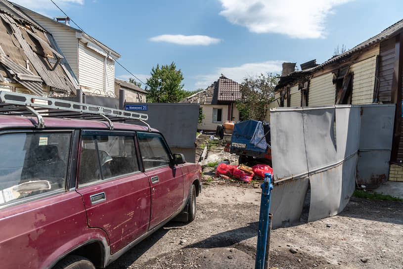 Последствия обстрела с территории Украины частного сектора в Белгородской области