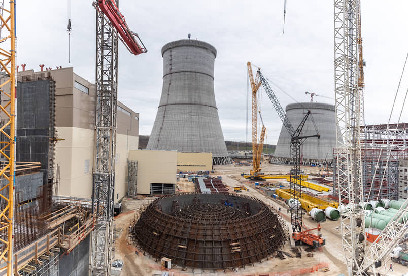 В целом проект Курской АЭС-2 предусматривает сооружение двух башенных испарительных градирен – по одной на каждый энергоблок