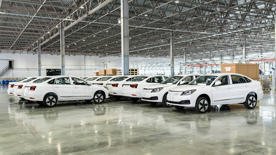 По итогам 2022-го на заводе собрали 1,7 тыс. автомобилей двух моделей, из которых 1 тыс. седанов I-Pro и около 700 кроссоверов I-Joy