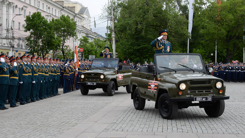 Так открывался военный парад в 2017 году, посвященный 72-й годовщине Победы 