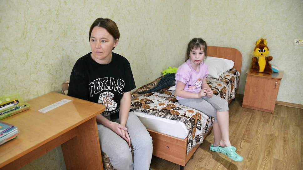 Анна Попова с дочерью живет в четвертом корпусе санатория, уехала в воронежский ПВР из Белгорода из-за обстрелов