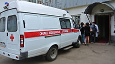 Ярославские власти объяснили причину очереди из машин скорой помощи