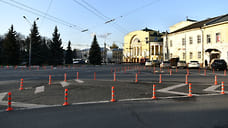 Столбики на площади Волкова в Ярославле будут убирать на зиму