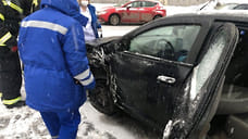 В тройном ДТП в Ярославле пострадал мужчина